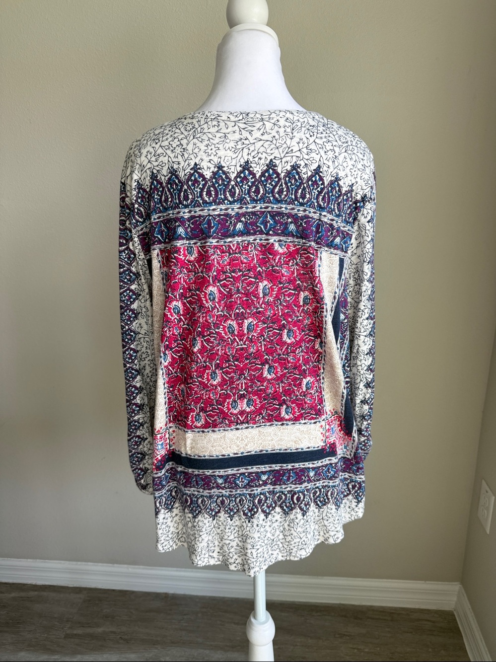 Lucky Brand women’s longsleeve knit blouse - Picture 4 of 6